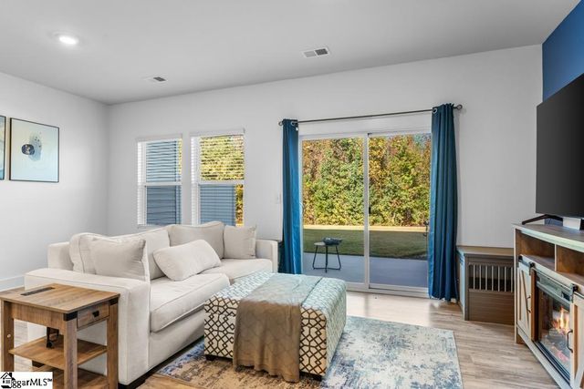 605 Purteview Place, Greer, SC 29650