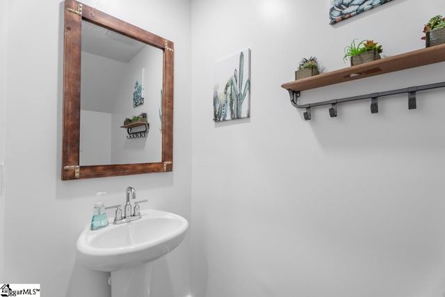 605 Purteview Place, Greer, SC 29650