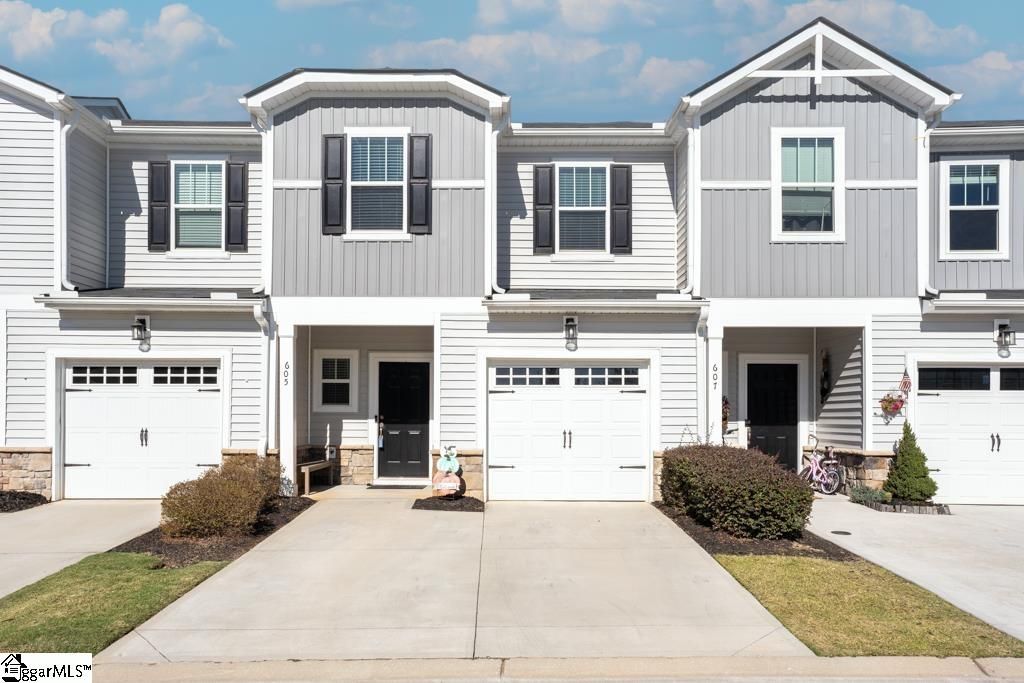 605 Purteview Place, Greer, SC 29650