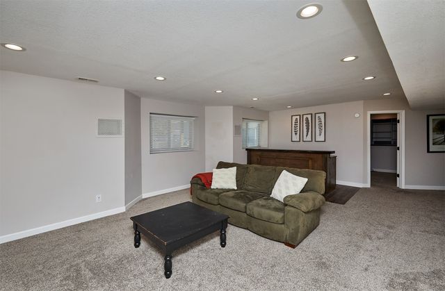 920 NW 33rd Street, Ankeny, IA 50023