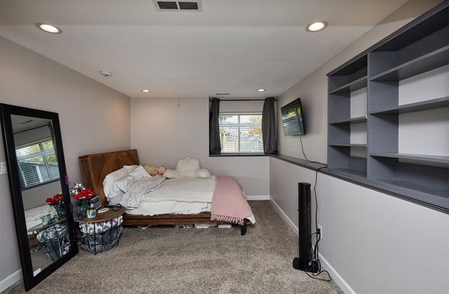 920 NW 33rd Street, Ankeny, IA 50023