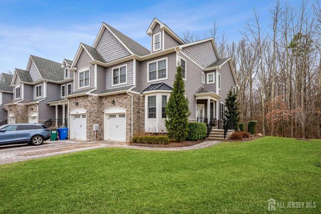 2 Gonzalez Drive, Old Bridge, NJ 08857