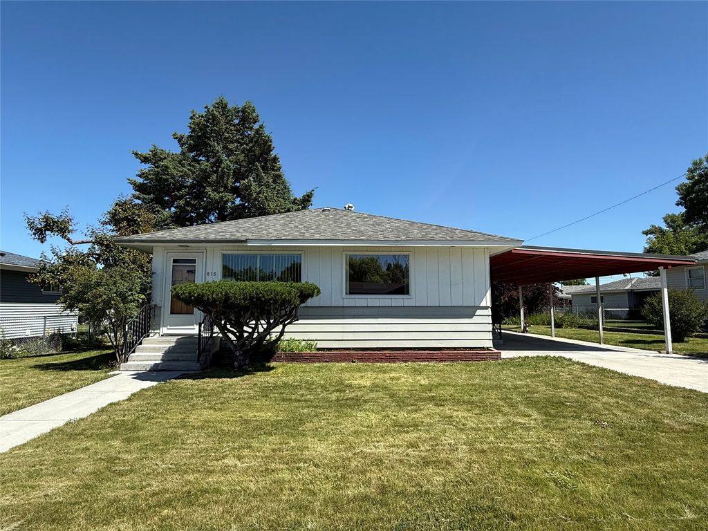 Image 1 of property listing at 815 St Marys Avenue, Deer Lodge, MT 59722