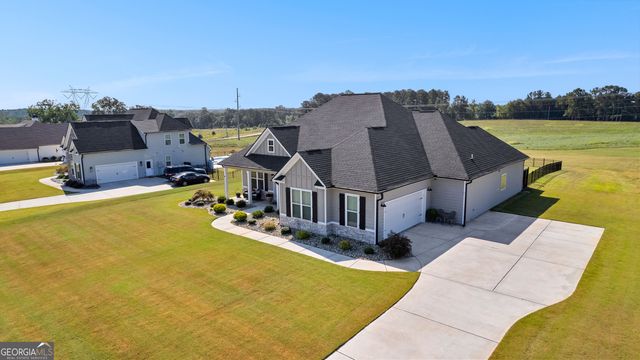 135 Graceton Farms Drive, Senoia, GA 30276