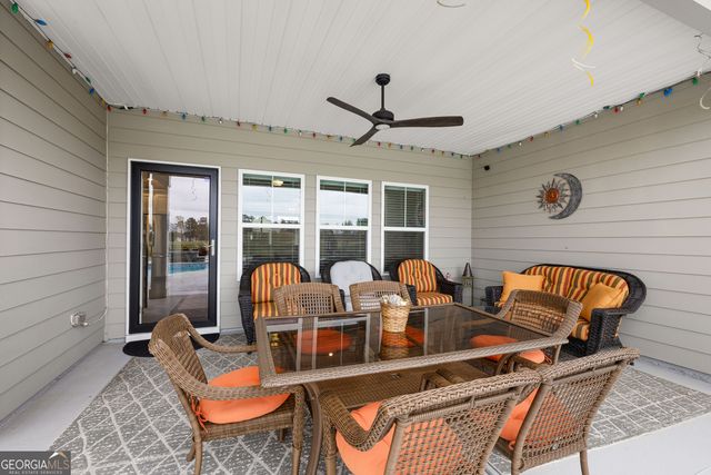 135 Graceton Farms Drive, Senoia, GA 30276