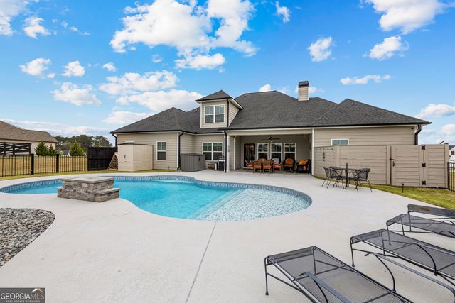 135 Graceton Farms Drive, Senoia, GA 30276