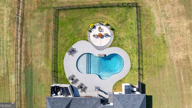 135 Graceton Farms Drive, Senoia, GA 30276