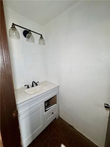 7305 Bennett St, Homewood Brushton, PA 15208