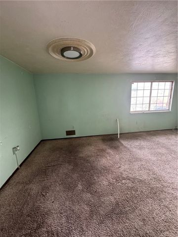 7305 Bennett St, Homewood Brushton, PA 15208