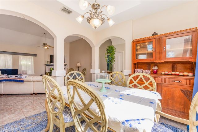 15414 Finistere St, Corpus Christi, TX 78418