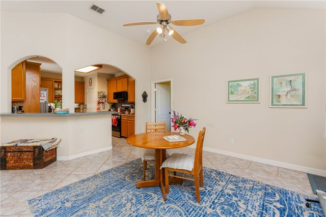 15414 Finistere St, Corpus Christi, TX 78418