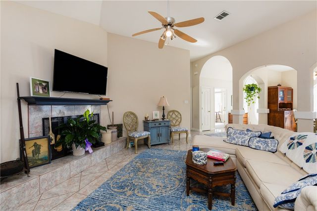 15414 Finistere St, Corpus Christi, TX 78418