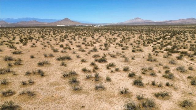 1 Candlewood, Apple Valley, CA 92307