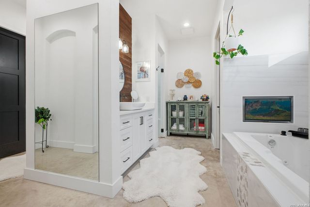 8304 Monument Oak, Boerne, TX 78015