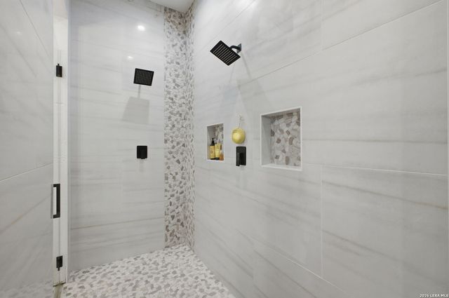 8304 Monument Oak, Boerne, TX 78015