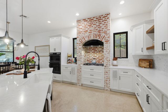 8304 Monument Oak, Boerne, TX 78015