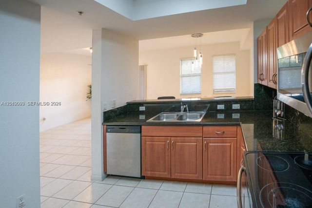 11403 NW 89th St 110, Doral, FL 33178