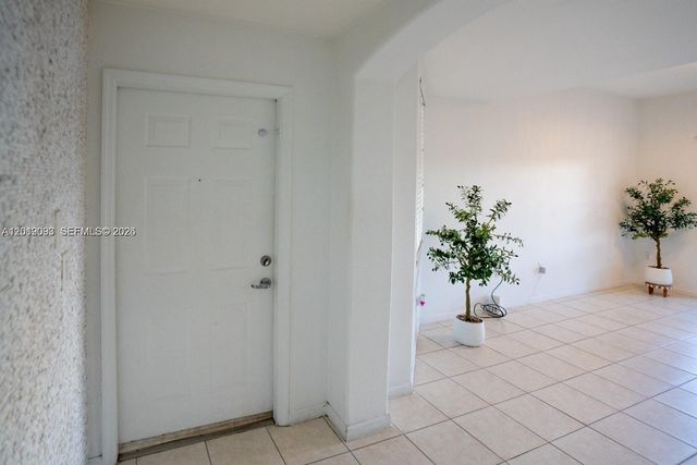 11403 NW 89th St 110, Doral, FL 33178