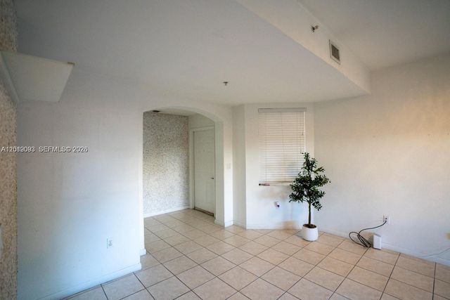 11403 NW 89th St 110, Doral, FL 33178
