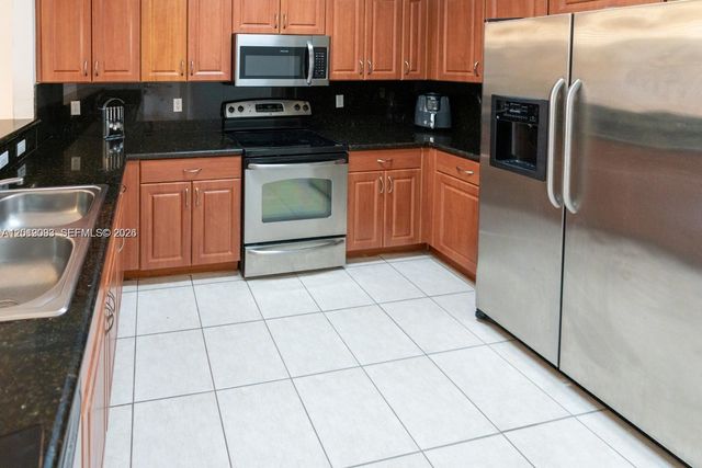 11403 NW 89th St 110, Doral, FL 33178