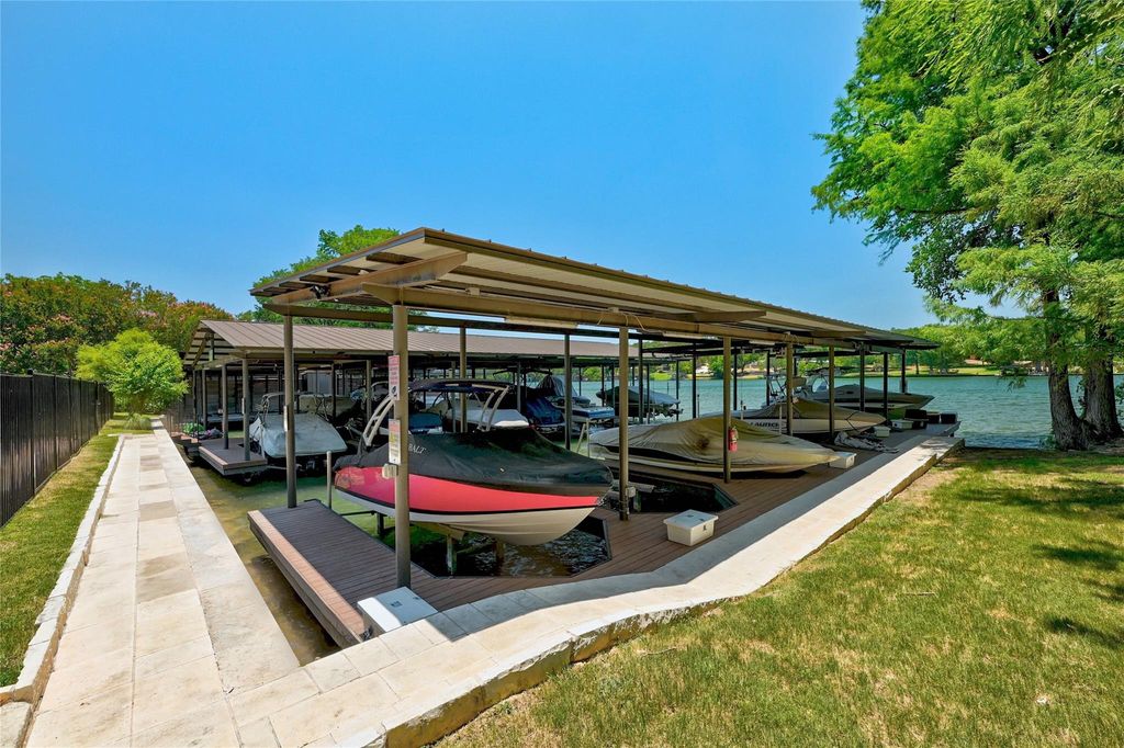 3800 Rivercrest DR C18, Austin, TX 78746