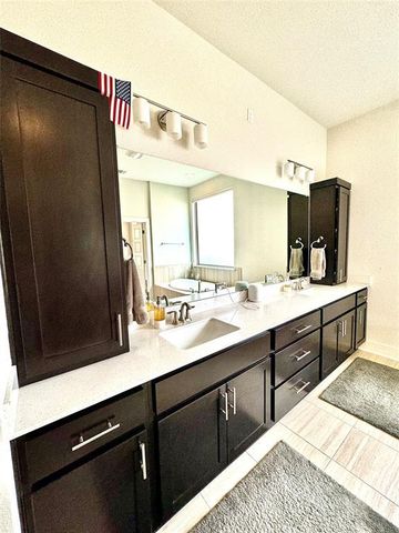 4016 Bison BND, Cedar Park, TX 78613