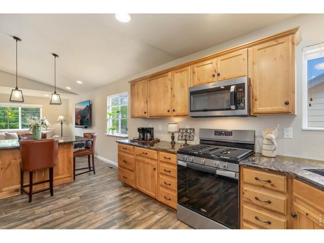 2248 Sopris Cir, Loveland, CO 80537
