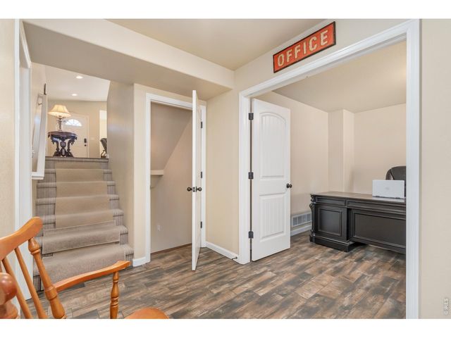2248 Sopris Cir, Loveland, CO 80537