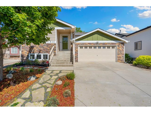 2248 Sopris Cir, Loveland, CO 80537