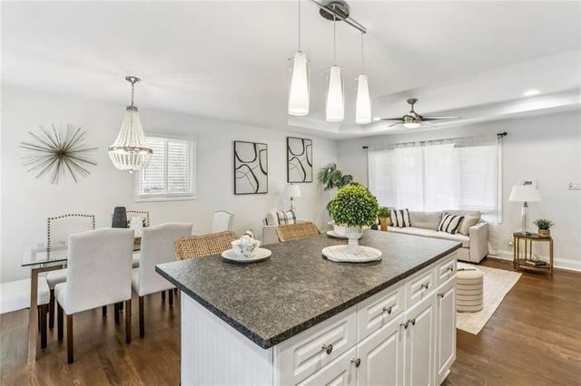 1888 La Mesa, Decatur, GA 30032
