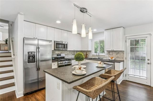 1888 La Mesa, Decatur, GA 30032