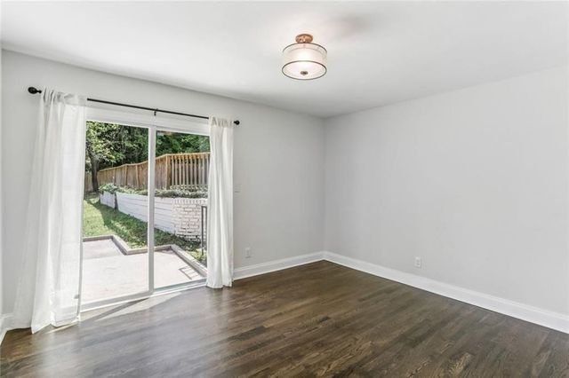 1888 La Mesa, Decatur, GA 30032