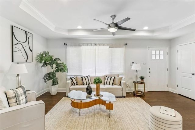 1888 La Mesa, Decatur, GA 30032
