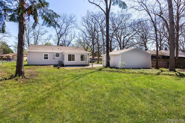 36777 Mulberry Street, Clinton Township, MI 48035