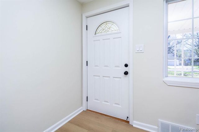 36777 Mulberry Street, Clinton Township, MI 48035