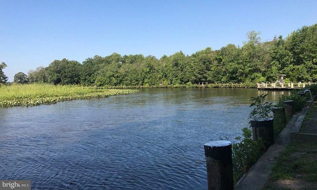 307 ACADEMY AVE, Denton, MD 21629