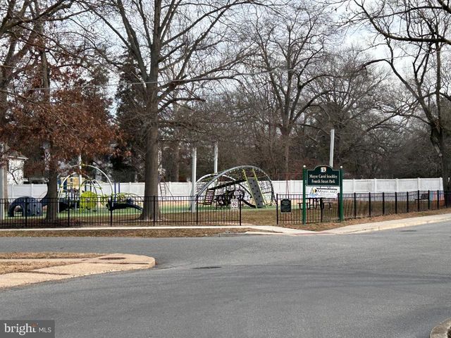 307 ACADEMY AVE, Denton, MD 21629