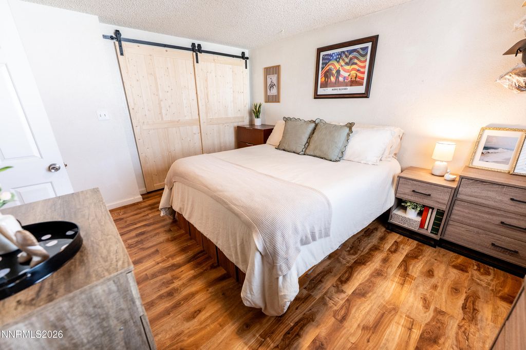 Image 16 of property listing at 6764 Honeysuckle Court, Reno, NV 89506