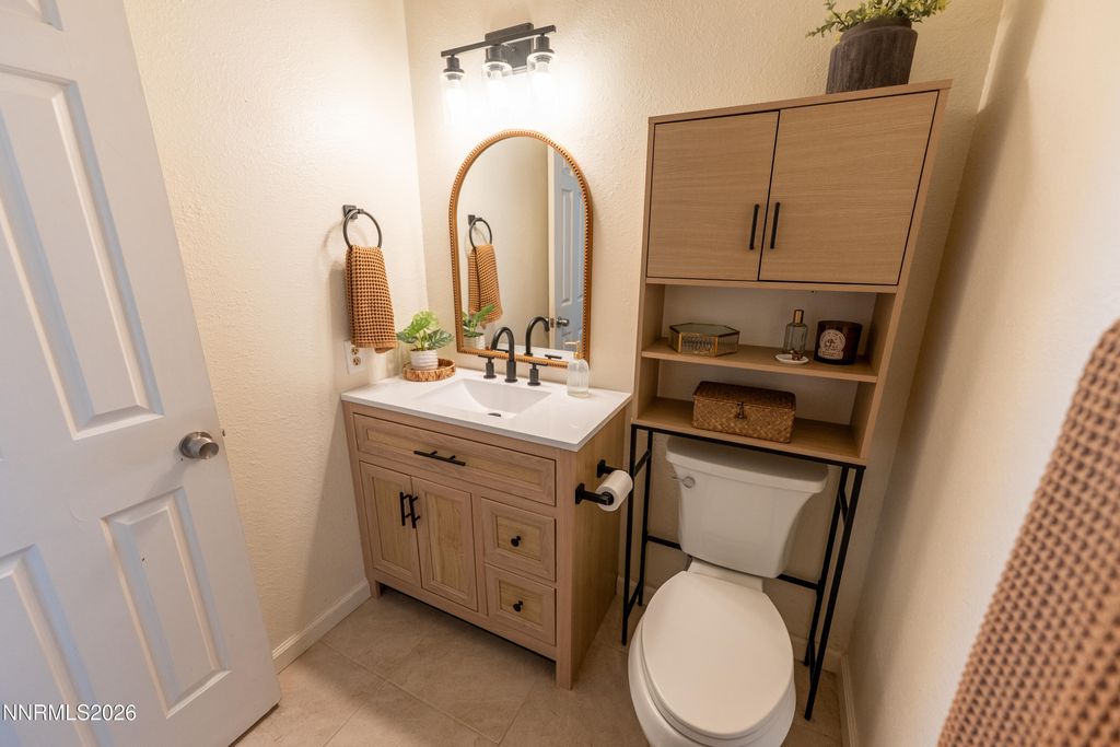 Image 21 of property listing at 6764 Honeysuckle Court, Reno, NV 89506