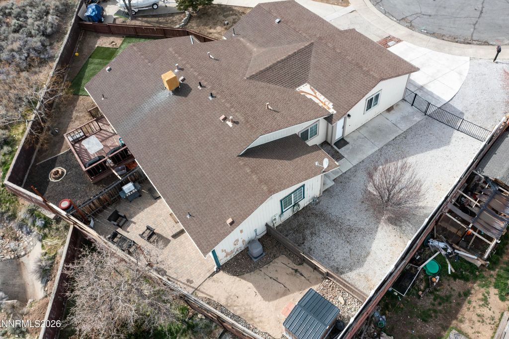 Image 26 of property listing at 6764 Honeysuckle Court, Reno, NV 89506