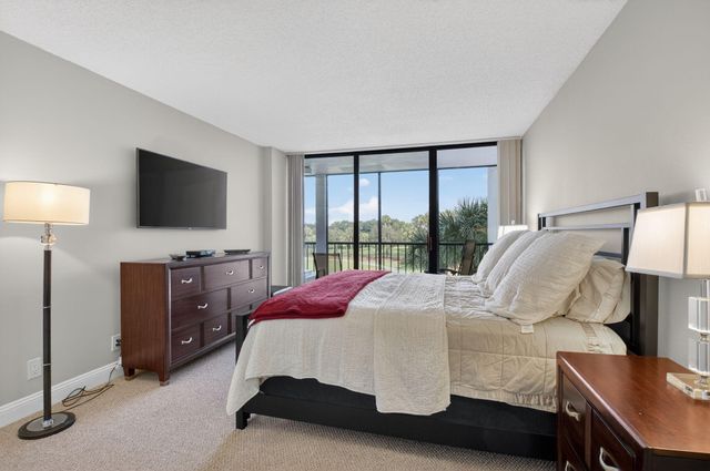 6797 Willow Wood Drive 6041, Boca Raton, FL 33434