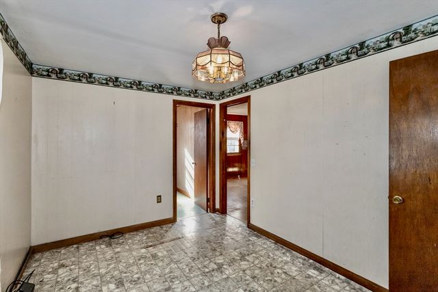 47 Jaeger Drive, Westfield, MA 01085