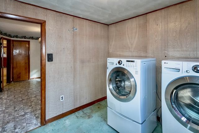 47 Jaeger Drive, Westfield, MA 01085