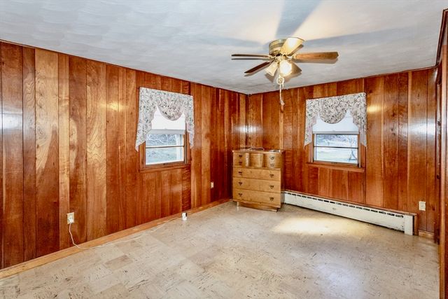 47 Jaeger Drive, Westfield, MA 01085