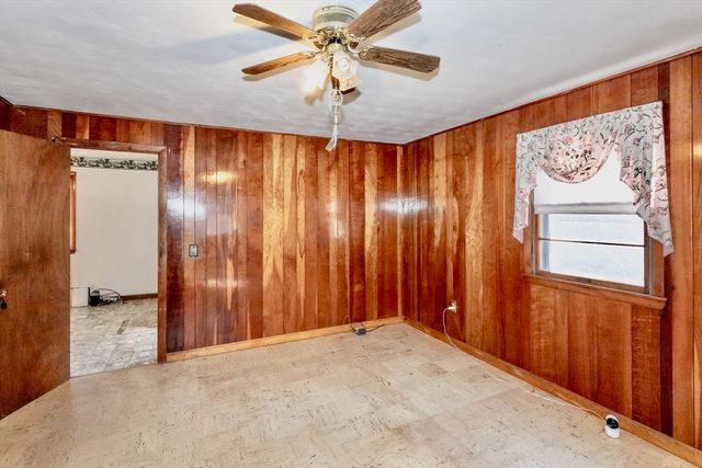 47 Jaeger Drive, Westfield, MA 01085