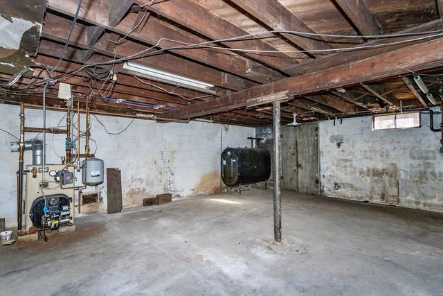 47 Jaeger Drive, Westfield, MA 01085