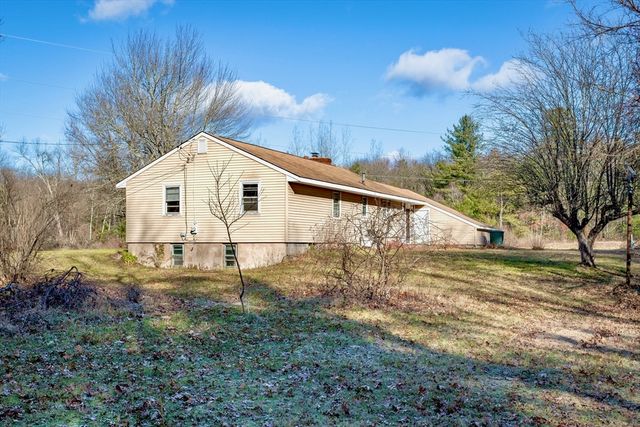 47 Jaeger Drive, Westfield, MA 01085