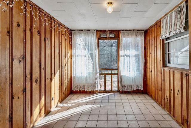 47 Jaeger Drive, Westfield, MA 01085