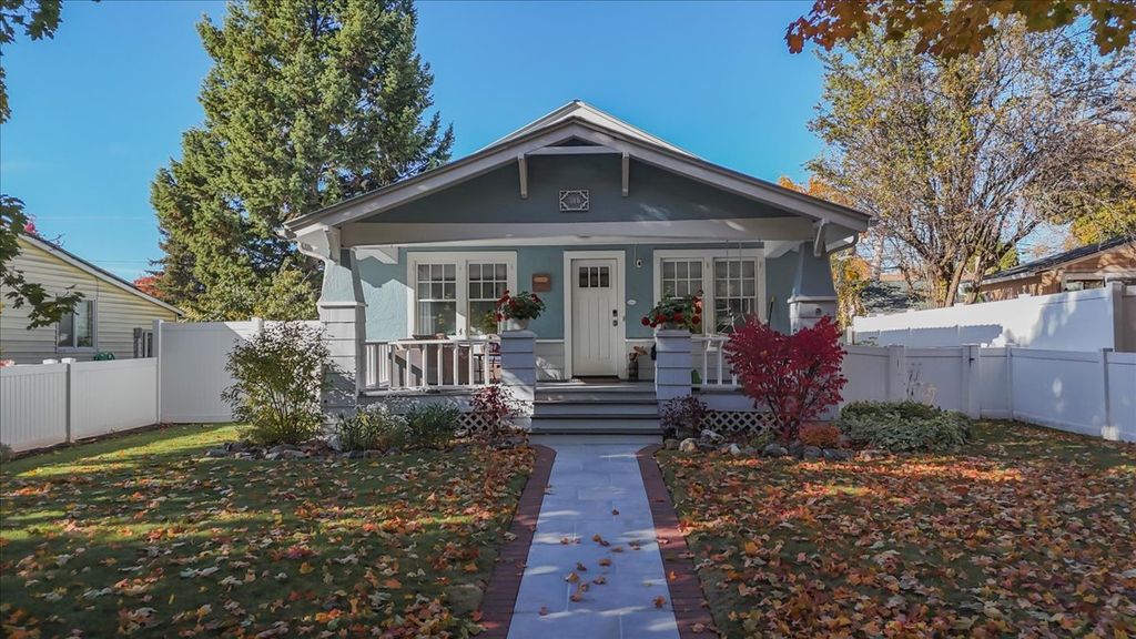 386 1st Avenue East North, Kalispell, MT 59901 photo 2