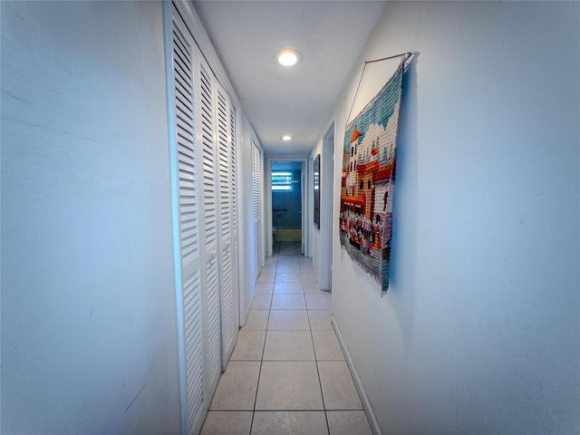 2430 NE 135th Street 302, North Miami, FL 33181